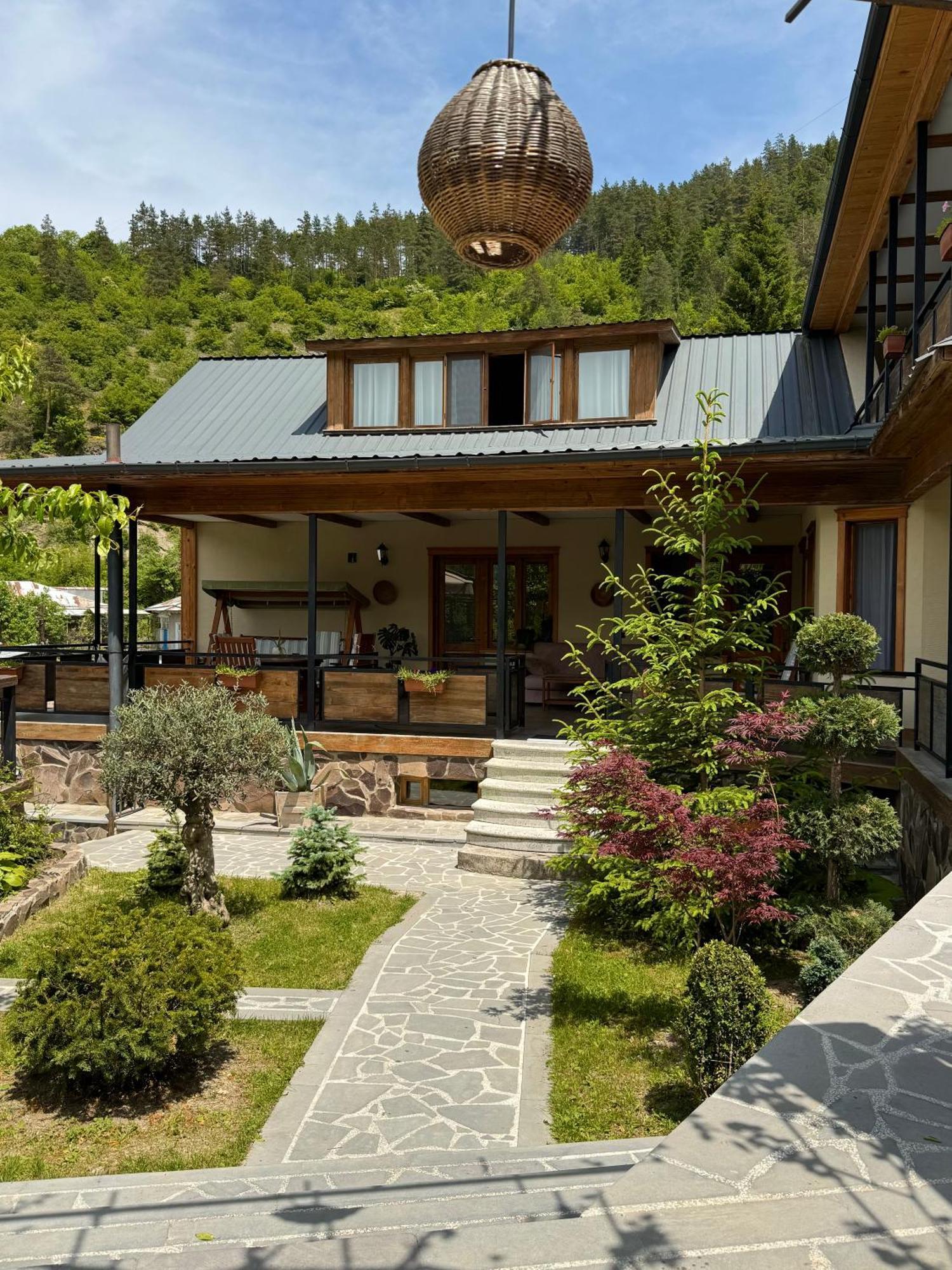 Hotel Borjomi Verde Zewnętrze zdjęcie